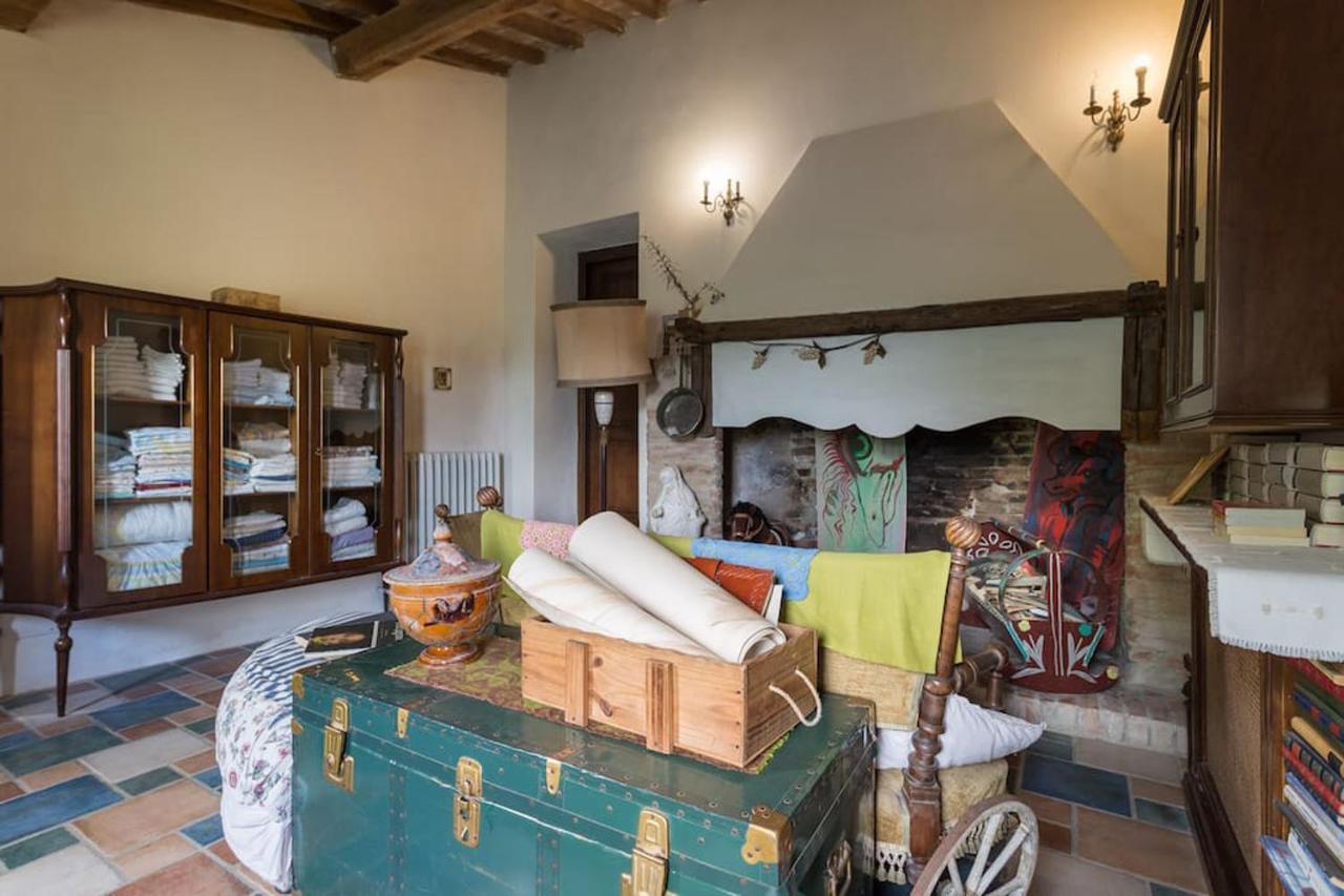 Agriturismo Il Poggio Degli Scoiattoli Perugia Exterior foto